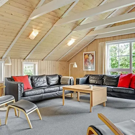 Munder - 1-2km To The Fjord By Interhome Feriehus *